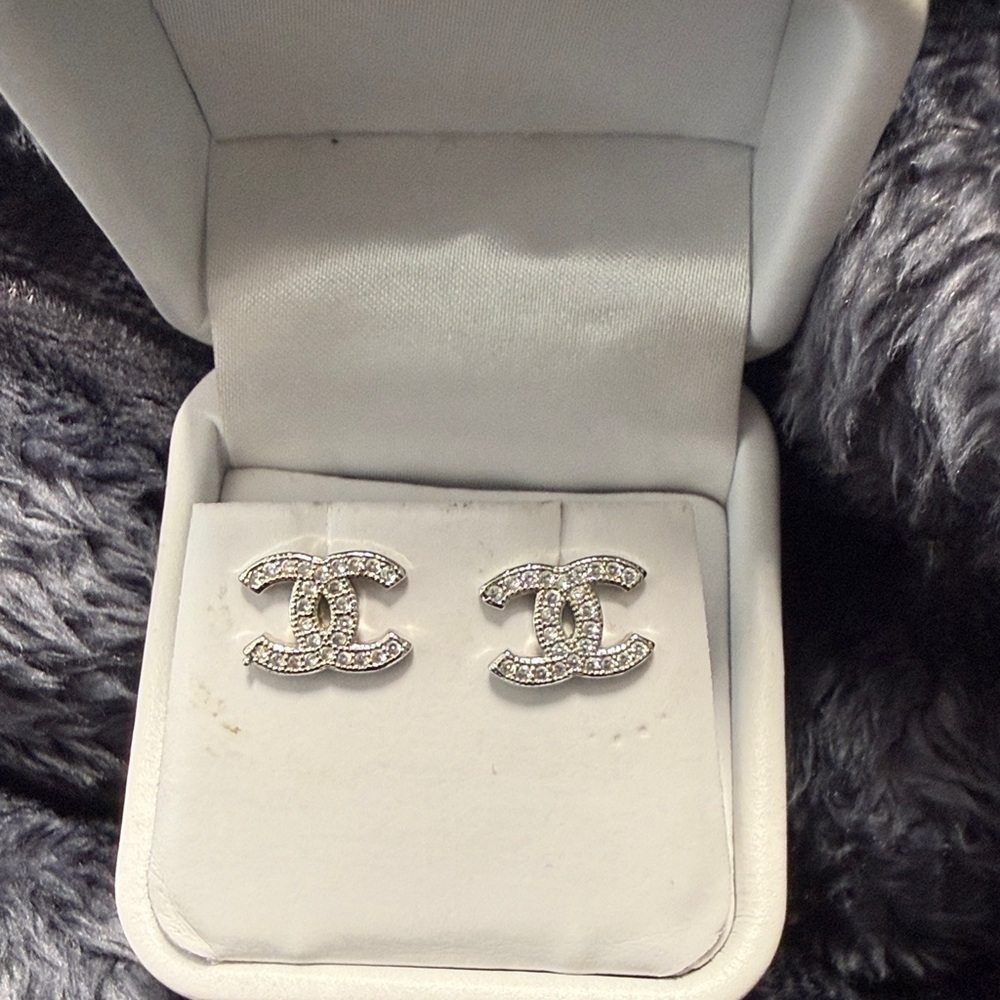 Interlocking Letters Crystal Stud Earrings - Silver